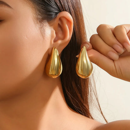 Rhoni Drop Earrings